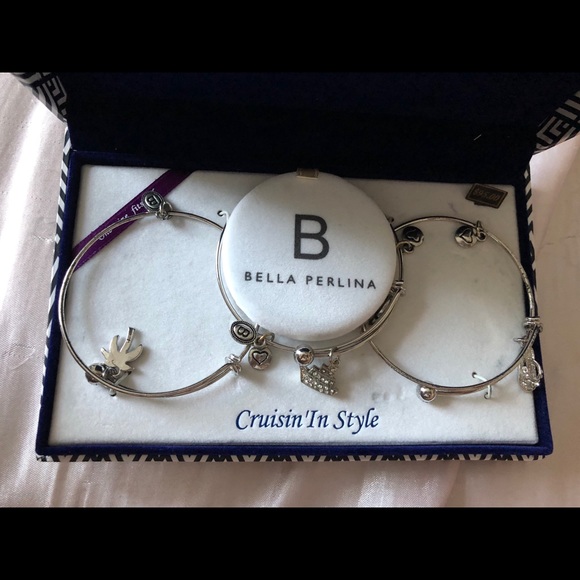 Jewelry - Picture 2 of 5